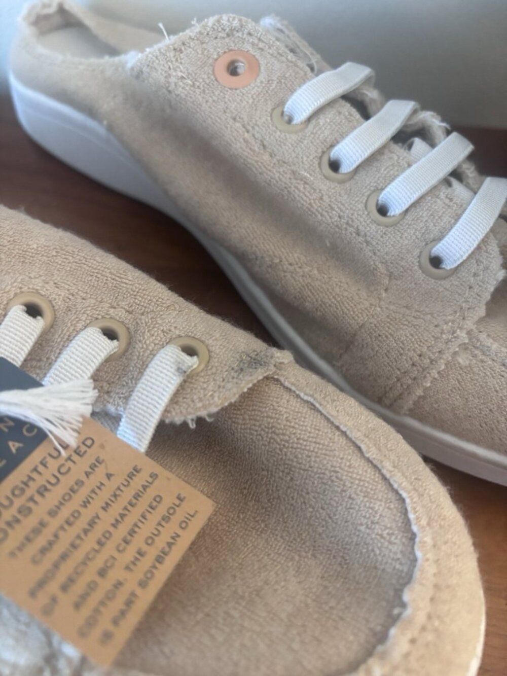 Vionic Beige Casual Slip-On Sneakers Beach Mule - Picture 7 of 8